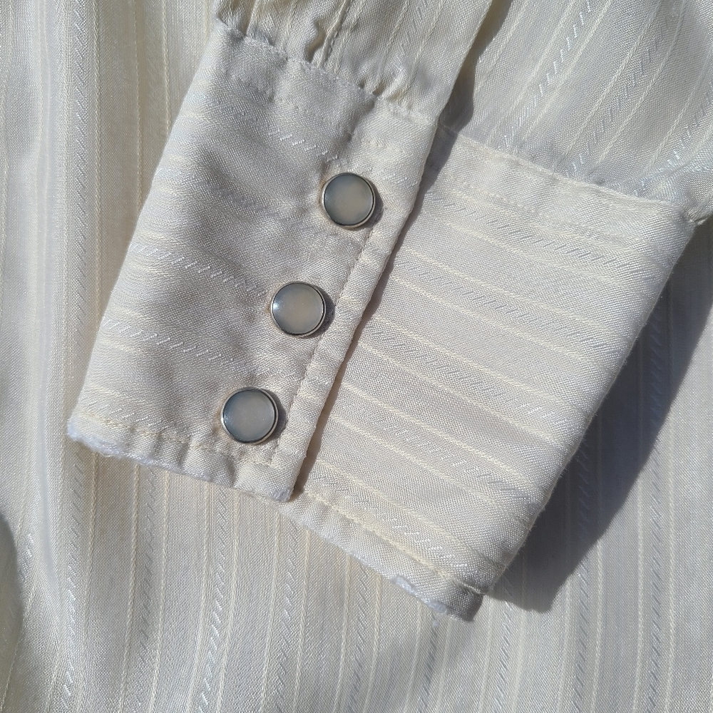 H Bar C Ranchwear Ivory Permanent Press Long Tail Pearl Snap Button Down Shirt - Picture 5 of 10